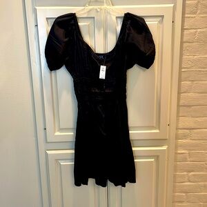 Black Gap dress-size s-new with tags